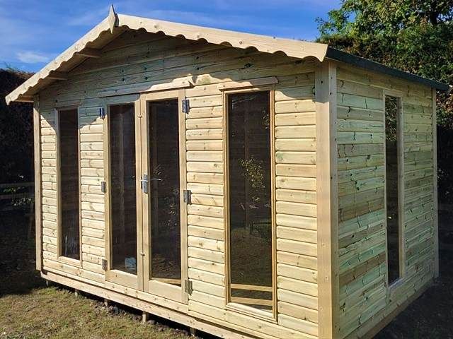 summerhouse-installers-20-kireth-ai